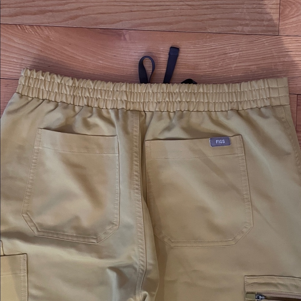 Figs Scrub Pants - Picture 6 of 7